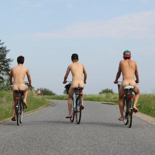 tumblr_pgzvxd3h1f1r0uhk8o1_500